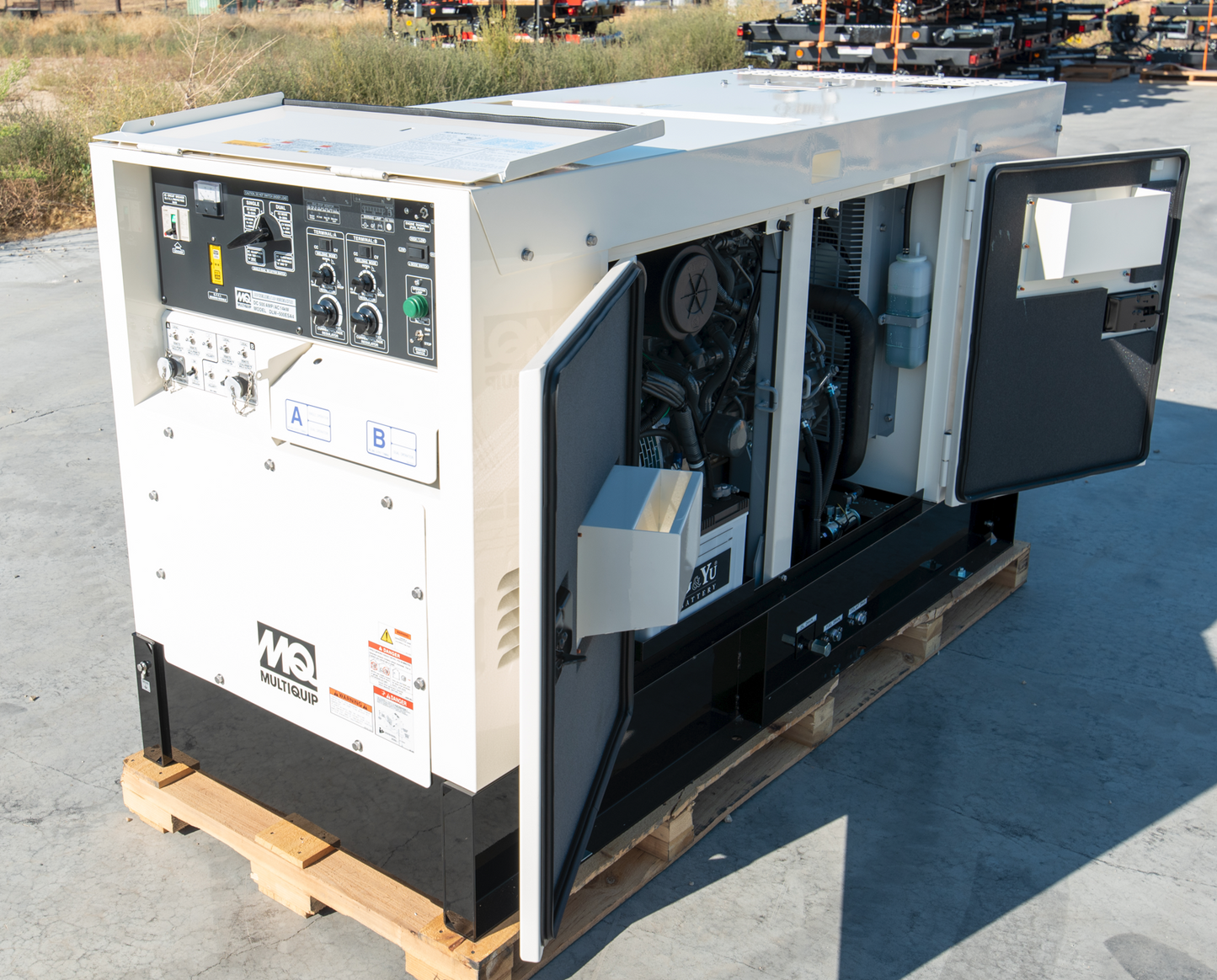 DLW500ESA4 Welder 500A Dual 14kW Tier 4F (CONTACT FOR AVAILABILITY)